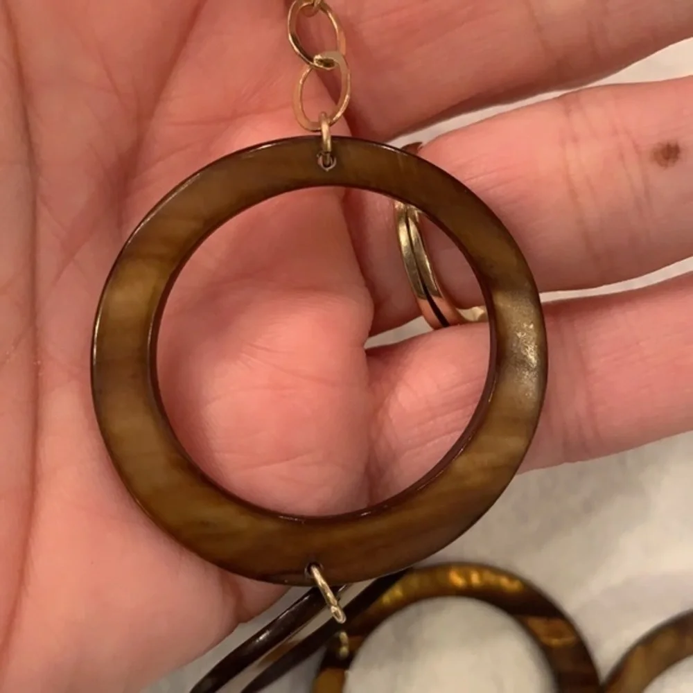 14k gold filled open circle natural shell statement necklace